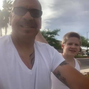 Meet your Posher, Robert